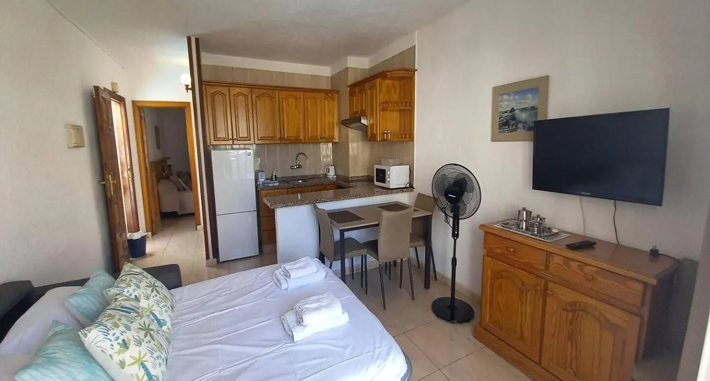 Las Floritas 30 - One Bed Playa de las Americas  0*, Playa de las Americas (Tenerife)